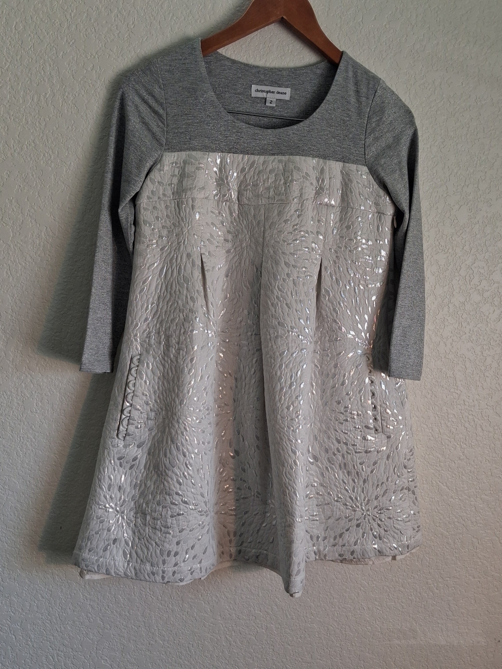 Anthropologie Gray and Ivory Textured Tunic